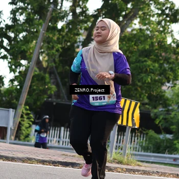 Runner Photo 8229865