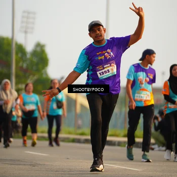 Runner Photo 8229874