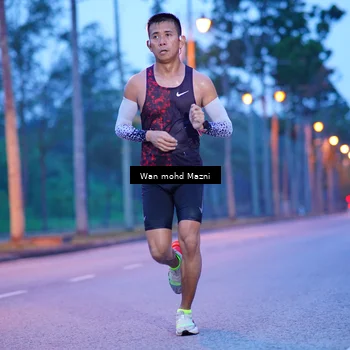 Runner Photo 8229880