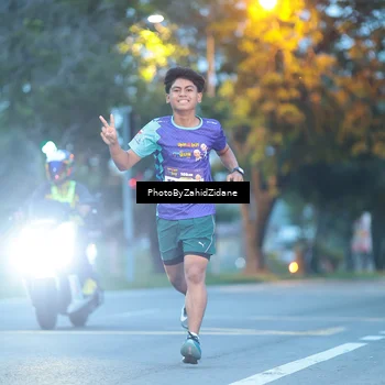 Runner Photo 8229902
