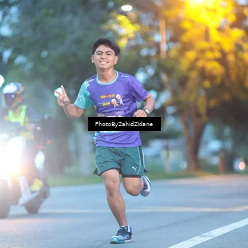 Runner Photo 8229910