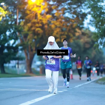 Runner Photo 8229930