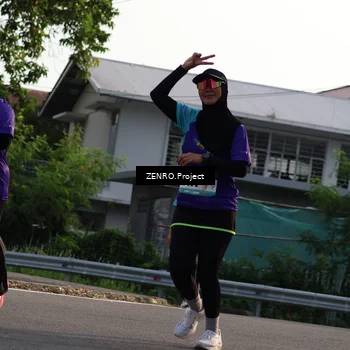 Runner Photo 8229934