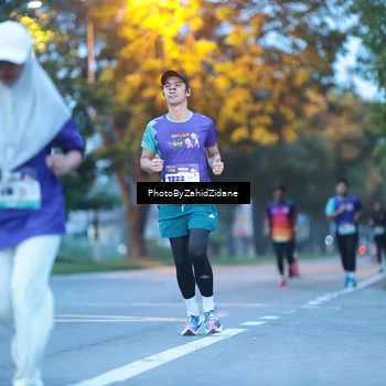 Runner Photo 8229960