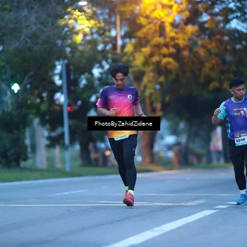 Runner Photo 8229983