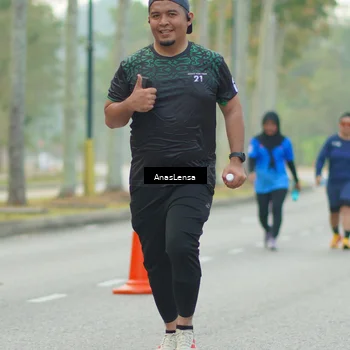 Runner Photo 8229986