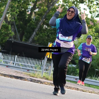 Runner Photo 8230026