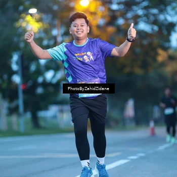 Runner Photo 8230027