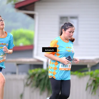 Runner Photo 8230035