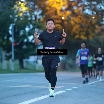 Runner Photo 8230039