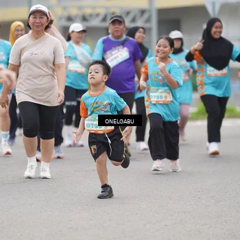 Runner Photo 8230053