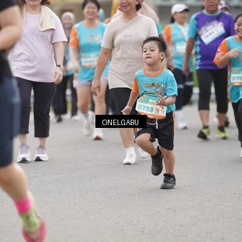 Runner Photo 8230073