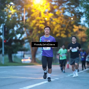 Runner Photo 8230076