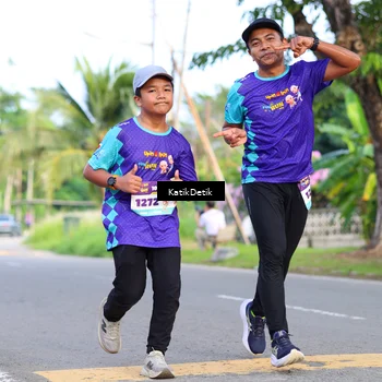 Runner Photo 8230081