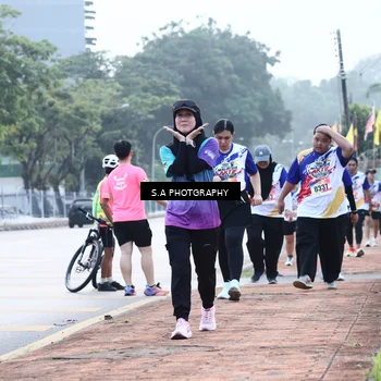 Runner Photo 8230101