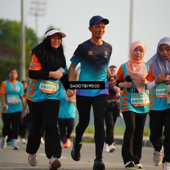 Runner Photo 8230115