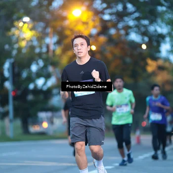 Runner Photo 8230116