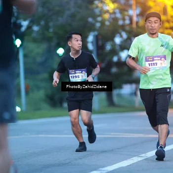 Runner Photo 8230118
