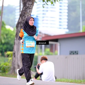 Runner Photo 8230133