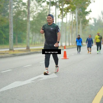 Runner Photo 8230135