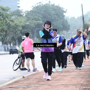 Runner Photo 8230154