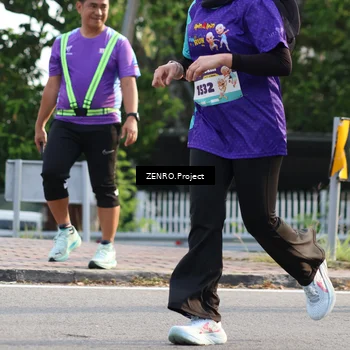 Runner Photo 8230159