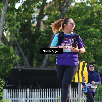 Runner Photo 8230196