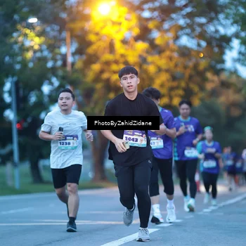 Runner Photo 8230207