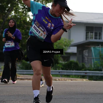 Runner Photo 8230221