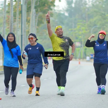 Runner Photo 8230229