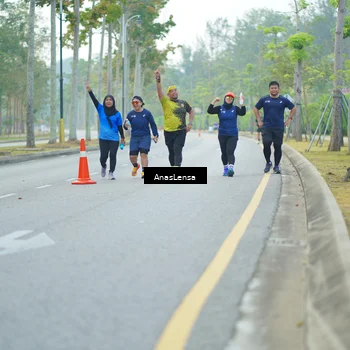 Runner Photo 8230245