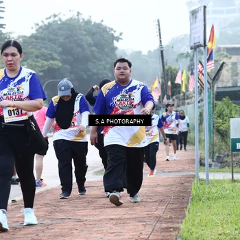 Runner Photo 8230251