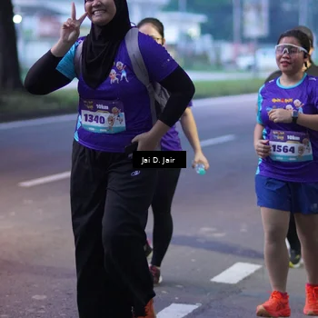 Runner Photo 8230256