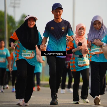 Runner Photo 8230311