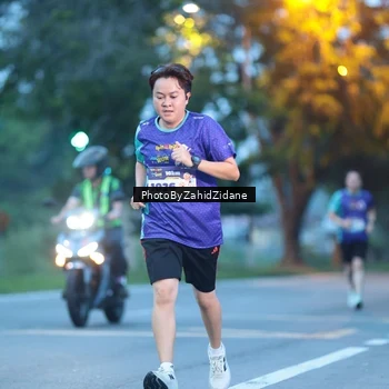 Runner Photo 8230356