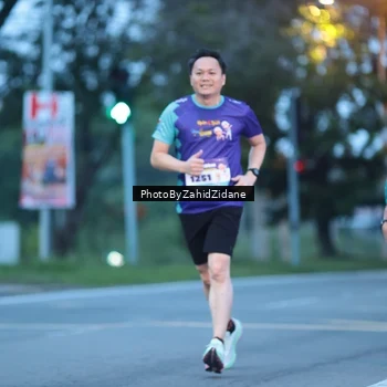 Runner Photo 8230373