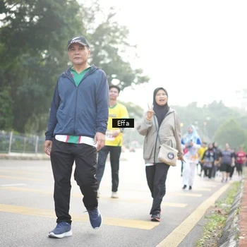 Runner Photo 8230375