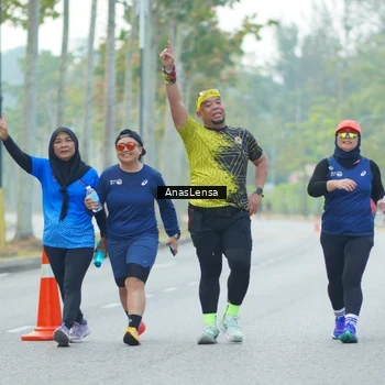 Runner Photo 8230394