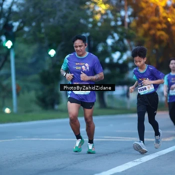 Runner Photo 8230396