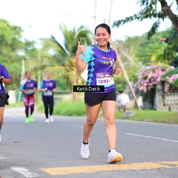 Runner Photo 8230442