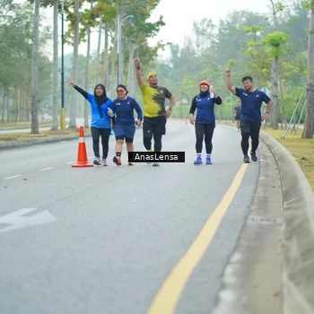 Runner Photo 8230468