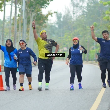 Runner Photo 8230482