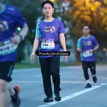 Runner Photo 8230504
