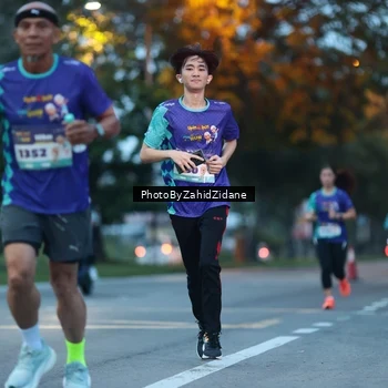 Runner Photo 8230518