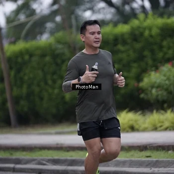 Runner Photo 8230527