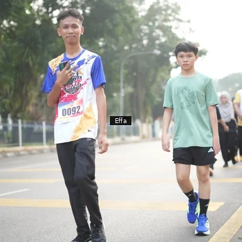 Runner Photo 8230537