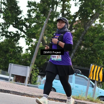 Runner Photo 8230575