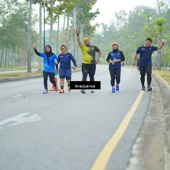 Runner Photo 8230593