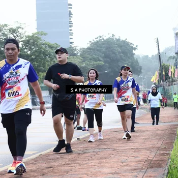 Runner Photo 8230640