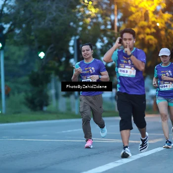 Runner Photo 8230642